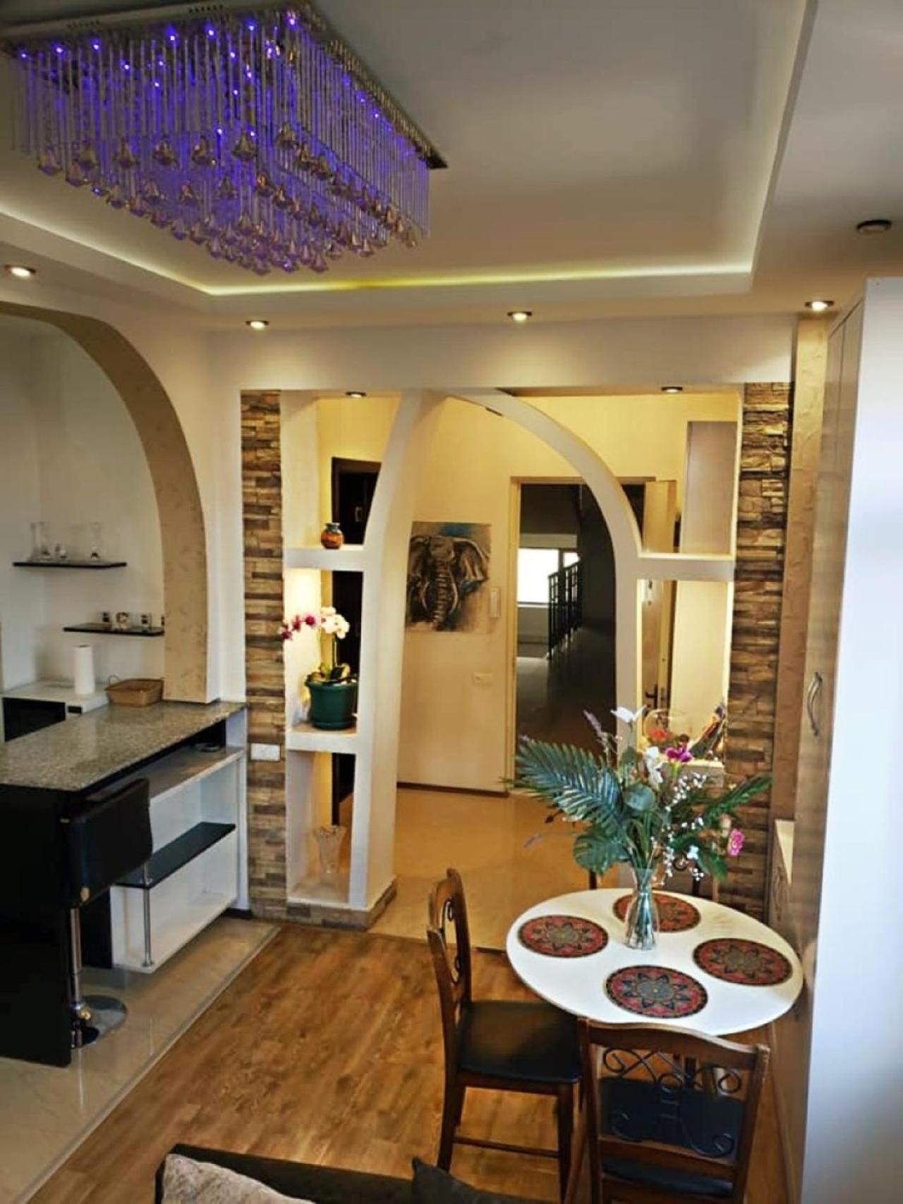 Cozy Apartment In The City Center Mtatsminda تبليسي المظهر الخارجي الصورة