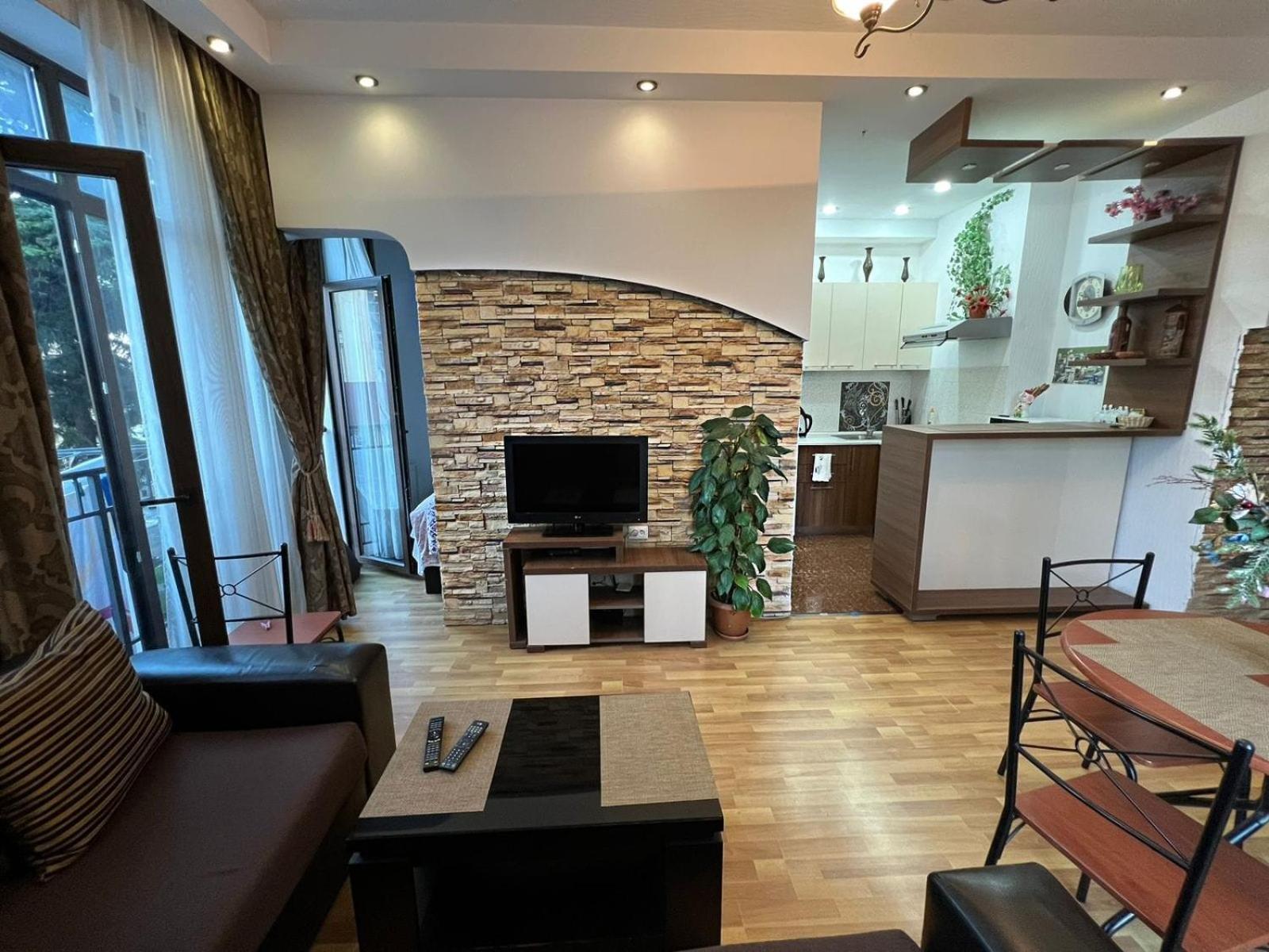Cozy Apartment In The City Center Mtatsminda تبليسي المظهر الخارجي الصورة