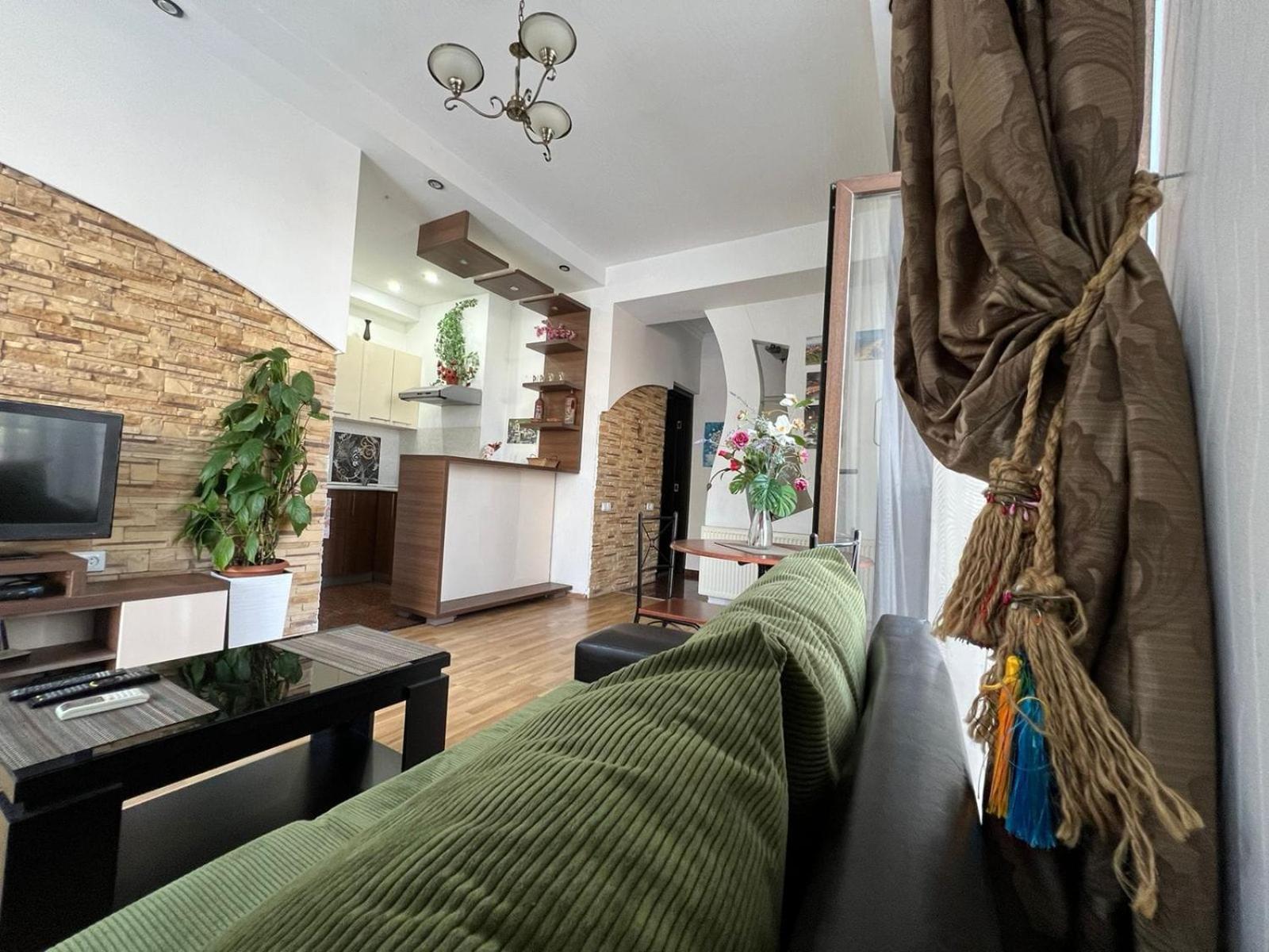 Cozy Apartment In The City Center Mtatsminda تبليسي المظهر الخارجي الصورة