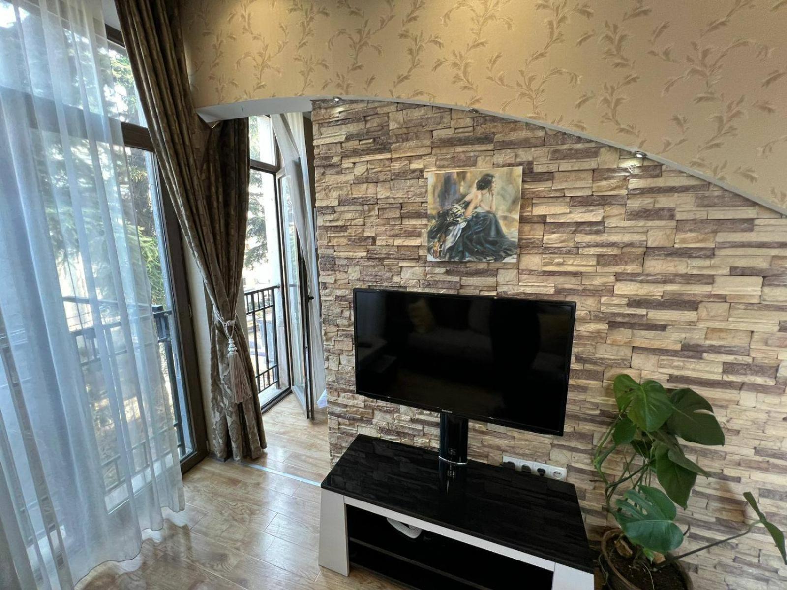Cozy Apartment In The City Center Mtatsminda تبليسي المظهر الخارجي الصورة